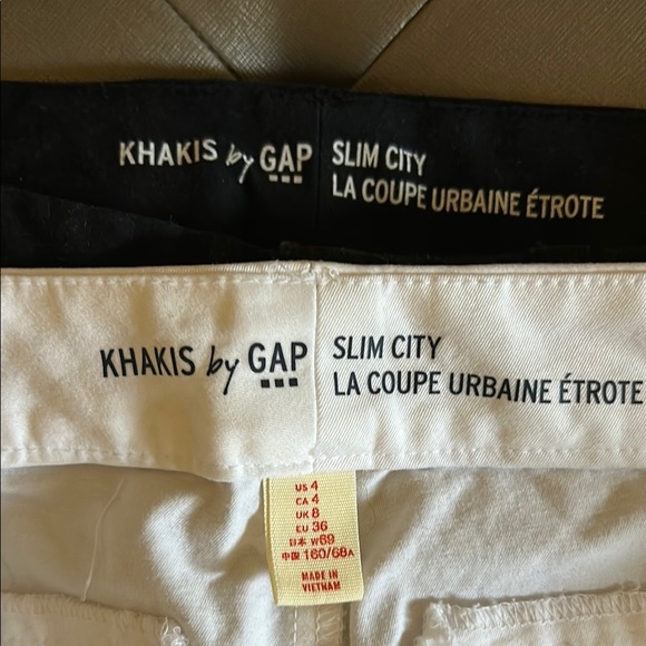 GAP Black and White Casual Shorts - Picture 4 of 4